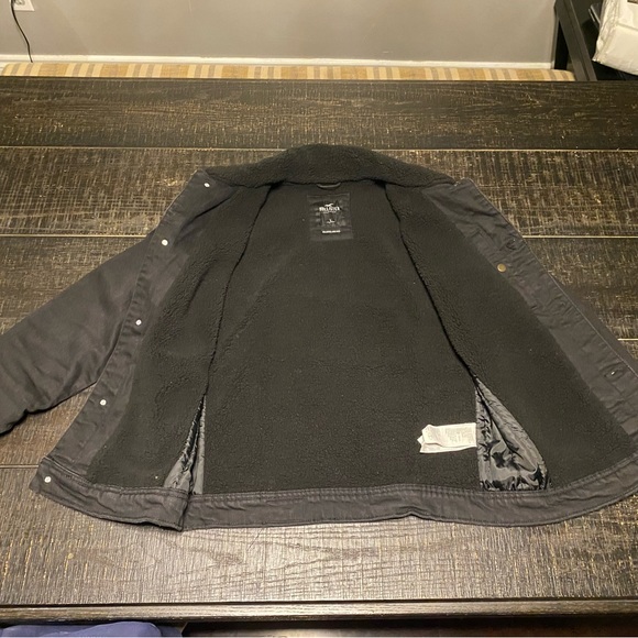 Hollister Sherpa Denim Jacket - Picture 3 of 4